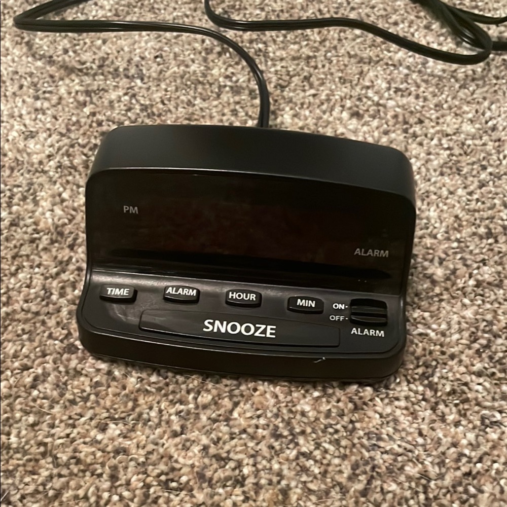Sharp Model SPC051 Small Digital Alarm Clock -Black